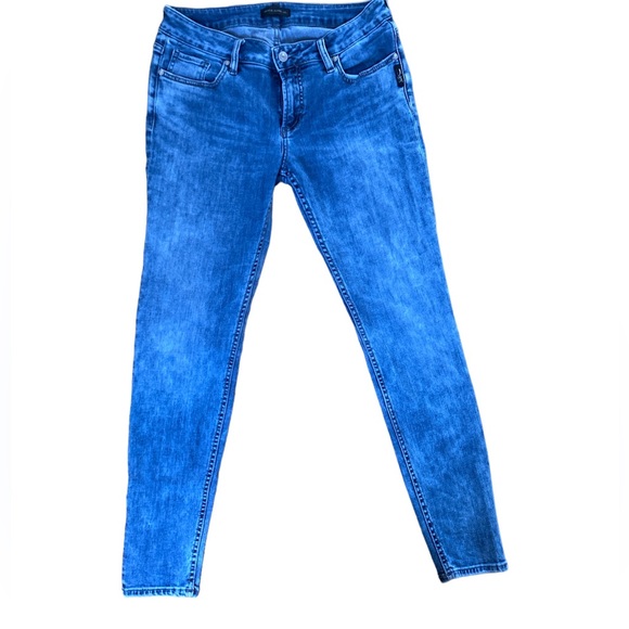 Silver | Suki | Skinny | Stonewashed 👖🪨 - Picture 1 of 5